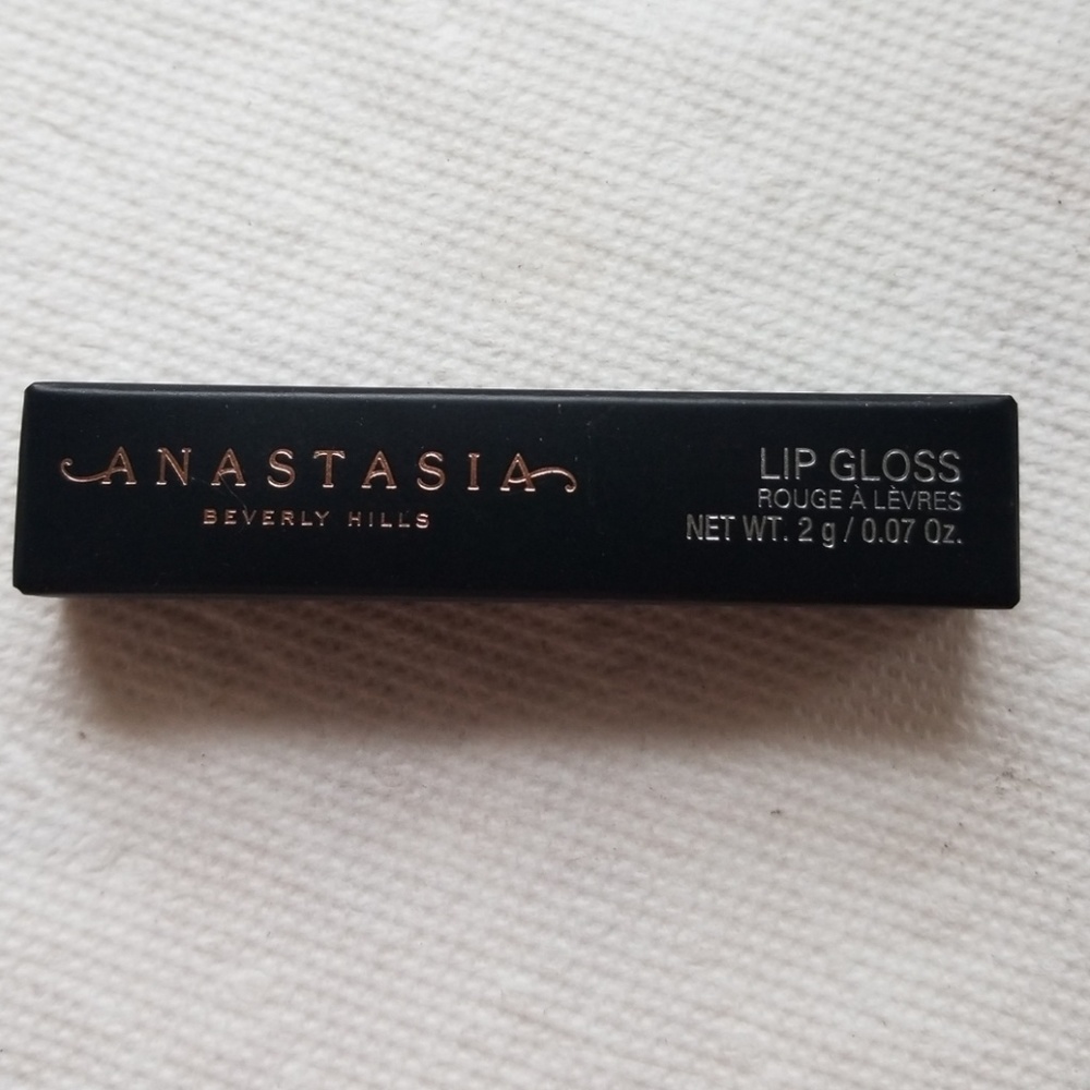 Small Anastasia Beverly Hills lipgloss SEPIA